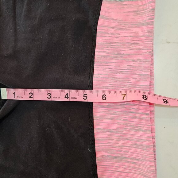 Lululemon Breathe Easy Crop Leggings Size 8 Black & Pink Mesh Leg Back - Picture 10 of 11